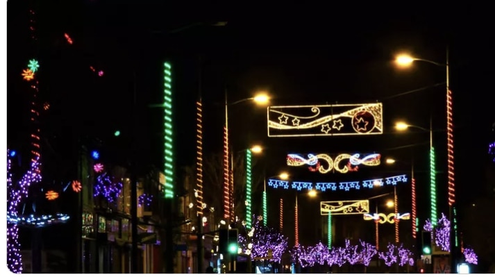 Hoylake and Meols Christmas lights to be switched on