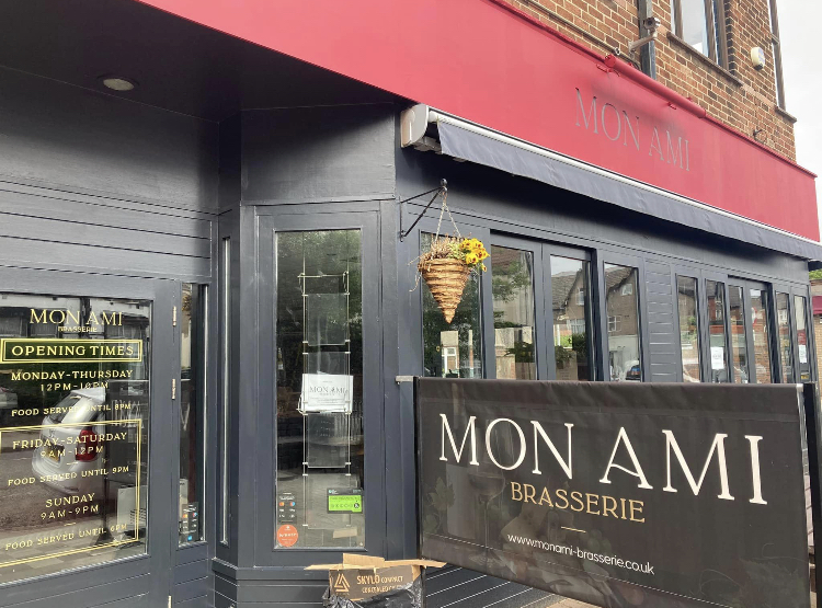Cost of living crisis blamed for closure of Mon Ami