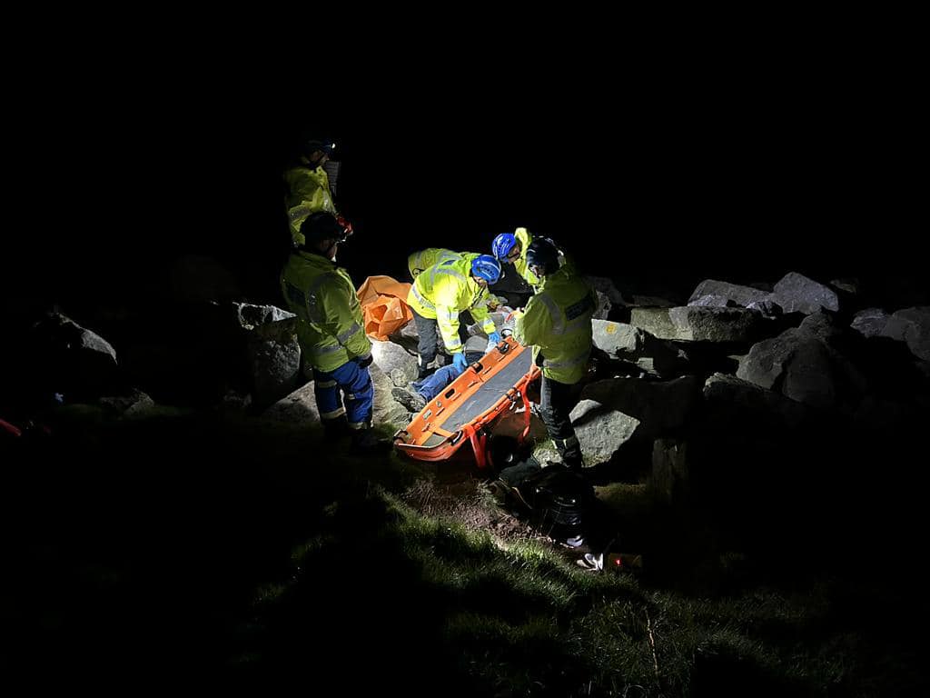 Wirral Coastguard holds night time training exercise at Cubbins Green