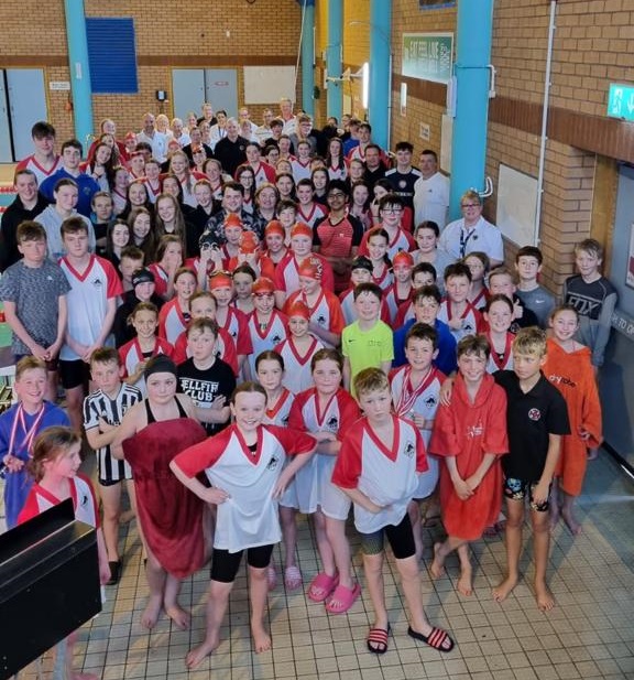 Hoylake swimming club appeal for help with fundraising